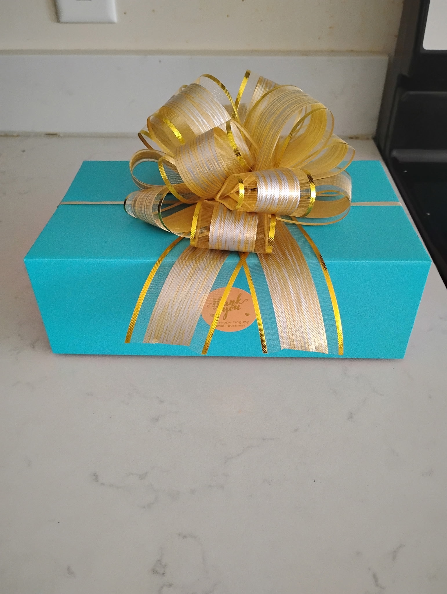 Spa Paradise box contents